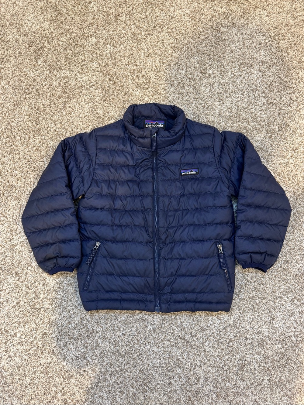Patagonia Kids Down Sweater Jacket in Navy size 5T
